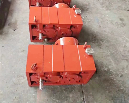 噴熔機(jī)配套減速機(jī)ZLYJ133.146和173接受訂貨，價(jià)格優(yōu)惠